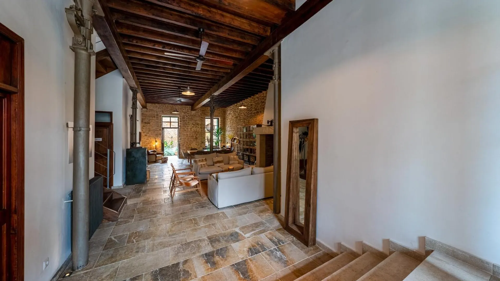 Guest house Loft1882 Hotel Soller